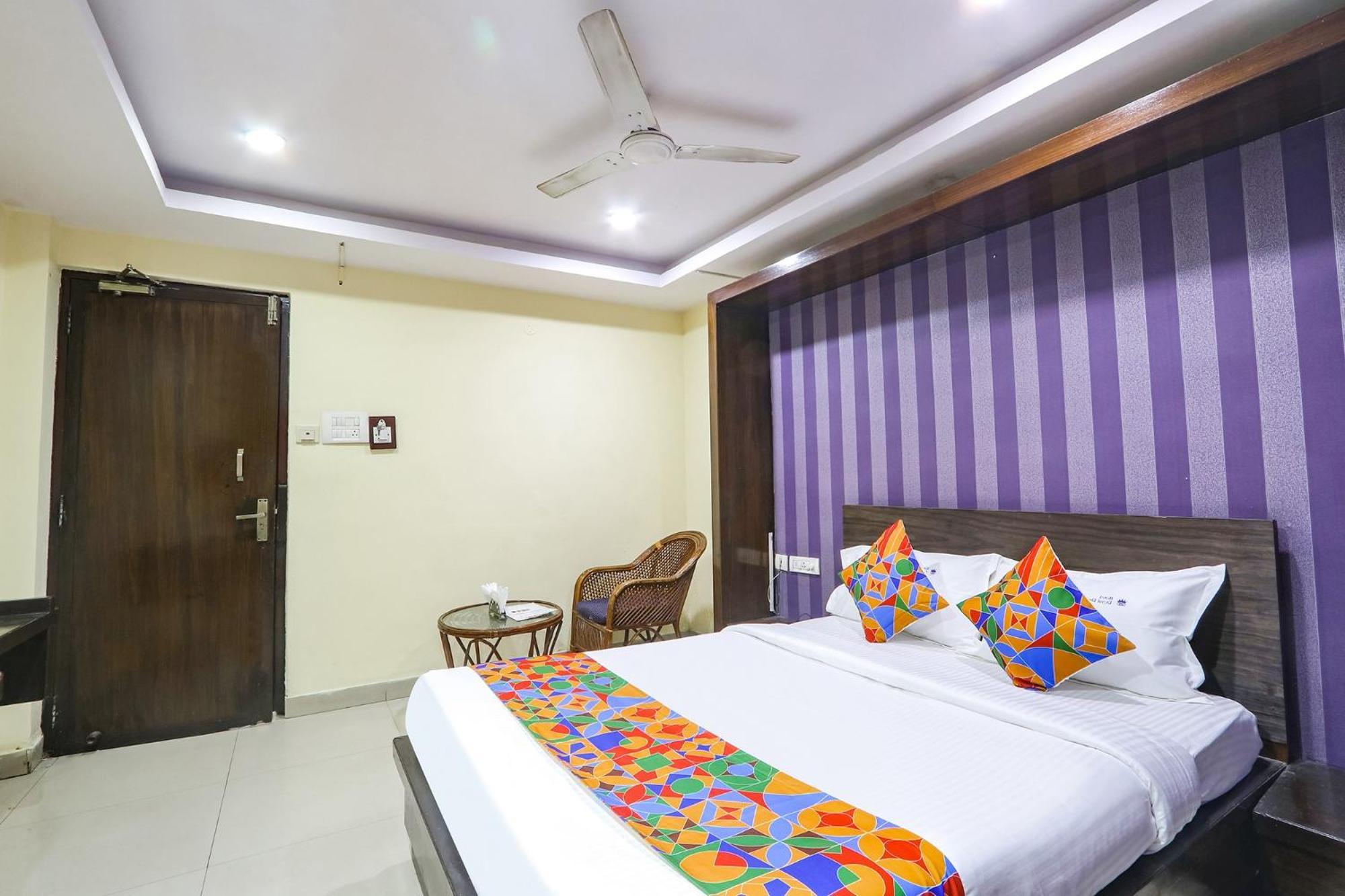 Fabhotel Royal Residency II - Nr Lakdikapul Metro Station Hyderabad Exterior photo