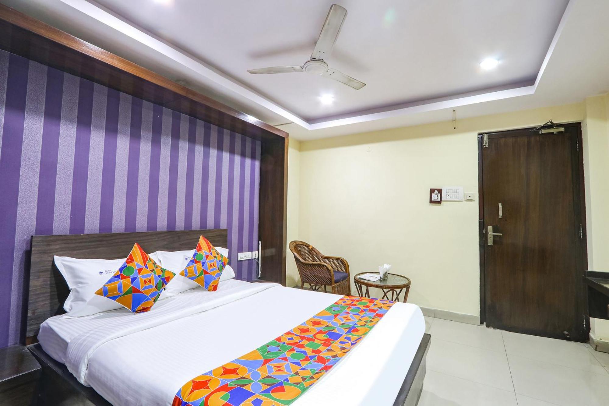 Fabhotel Royal Residency II - Nr Lakdikapul Metro Station Hyderabad Exterior photo