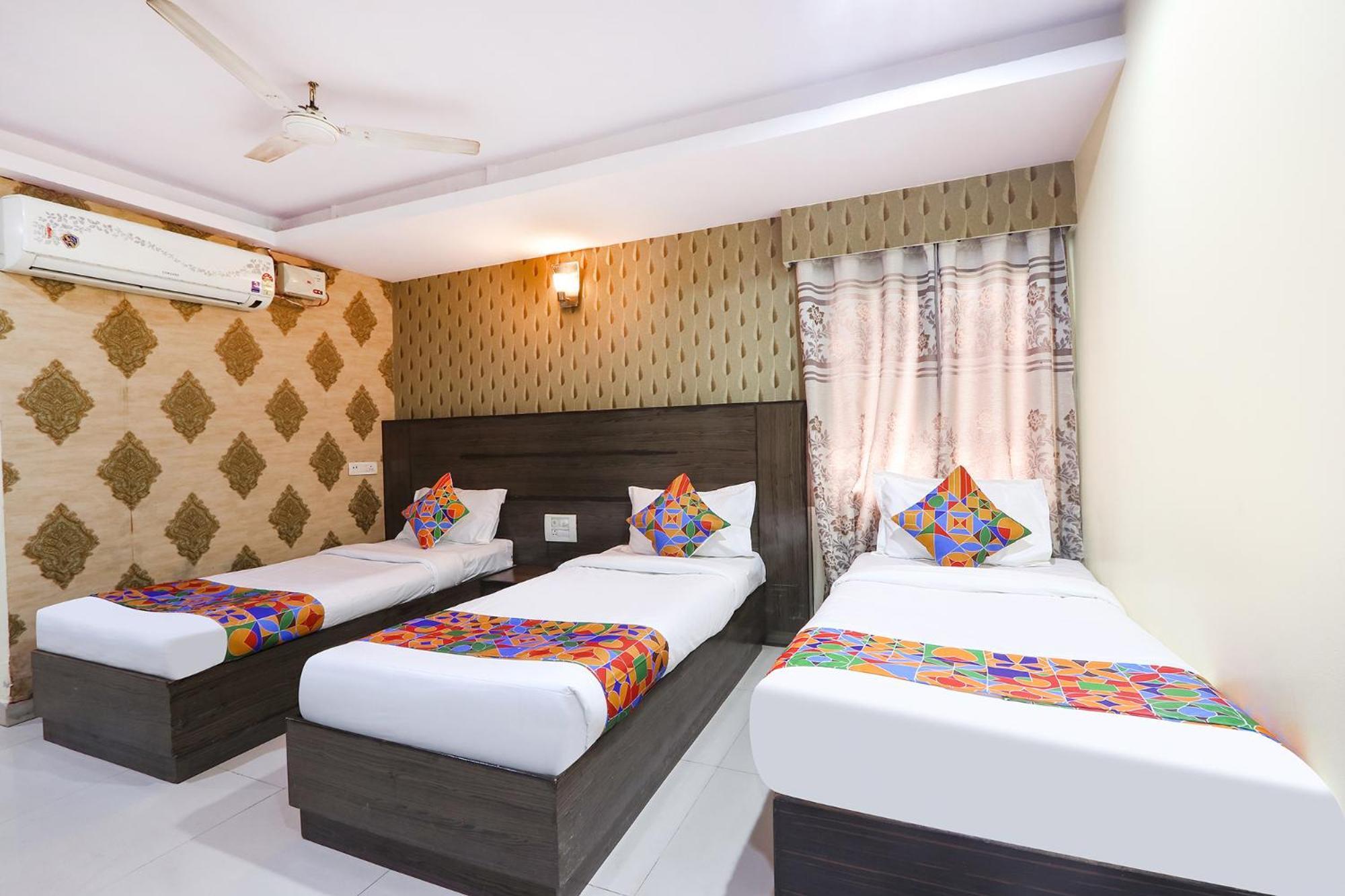 Fabhotel Royal Residency II - Nr Lakdikapul Metro Station Hyderabad Exterior photo